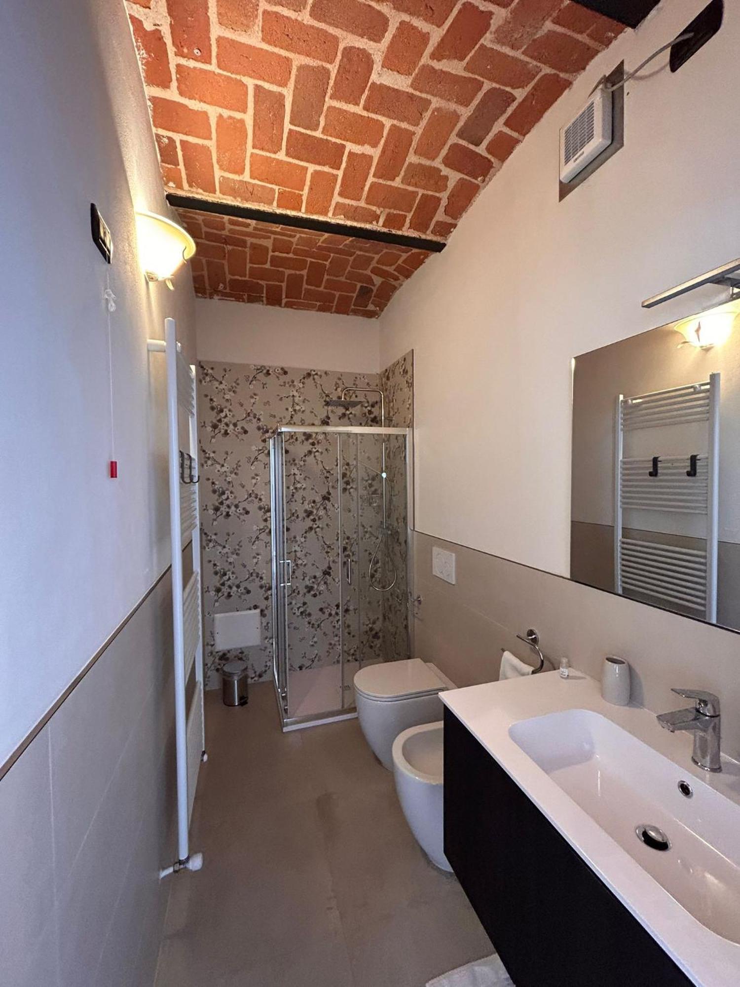 Tenuta Agricola La Cava- Cantina E Agriturismo San Damiano dʼAsti Eksteriør bilde