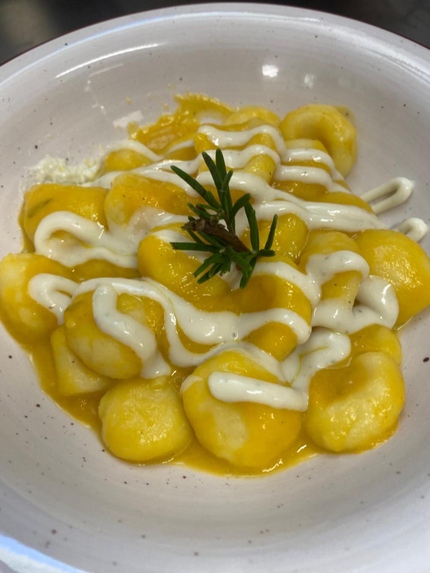 Tenuta Agricola La Cava- Cantina E Agriturismo San Damiano dʼAsti Eksteriør bilde